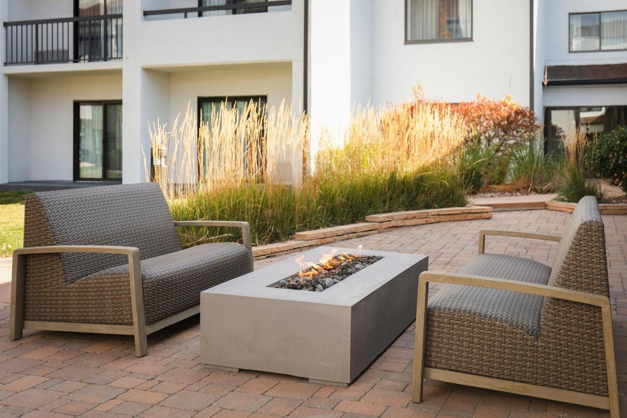 Courtyard By Marriott Denver Central Park Luaran gambar