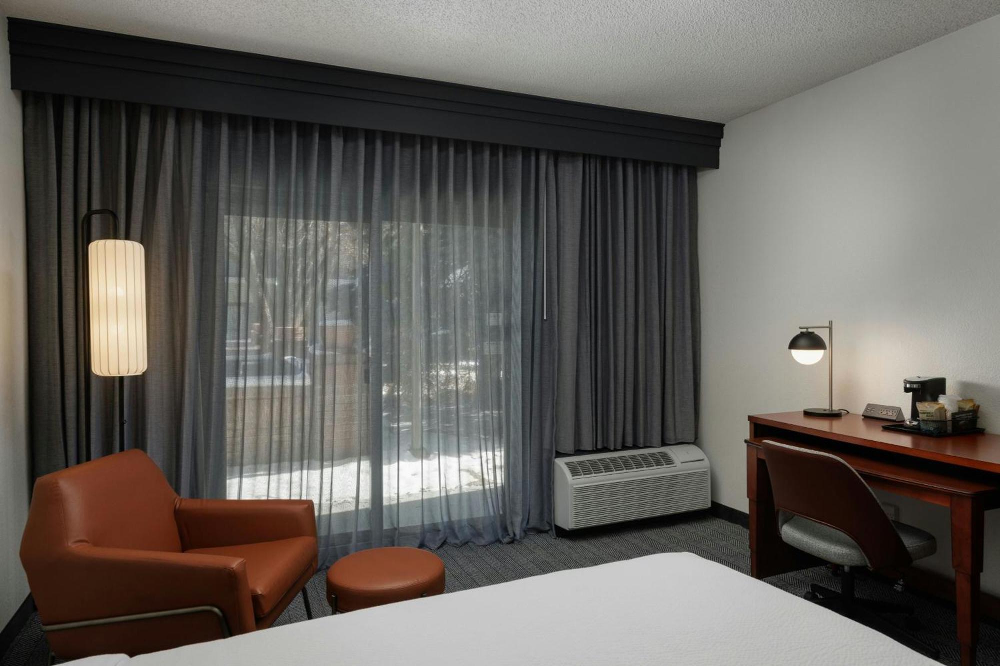 Courtyard By Marriott Denver Central Park Luaran gambar