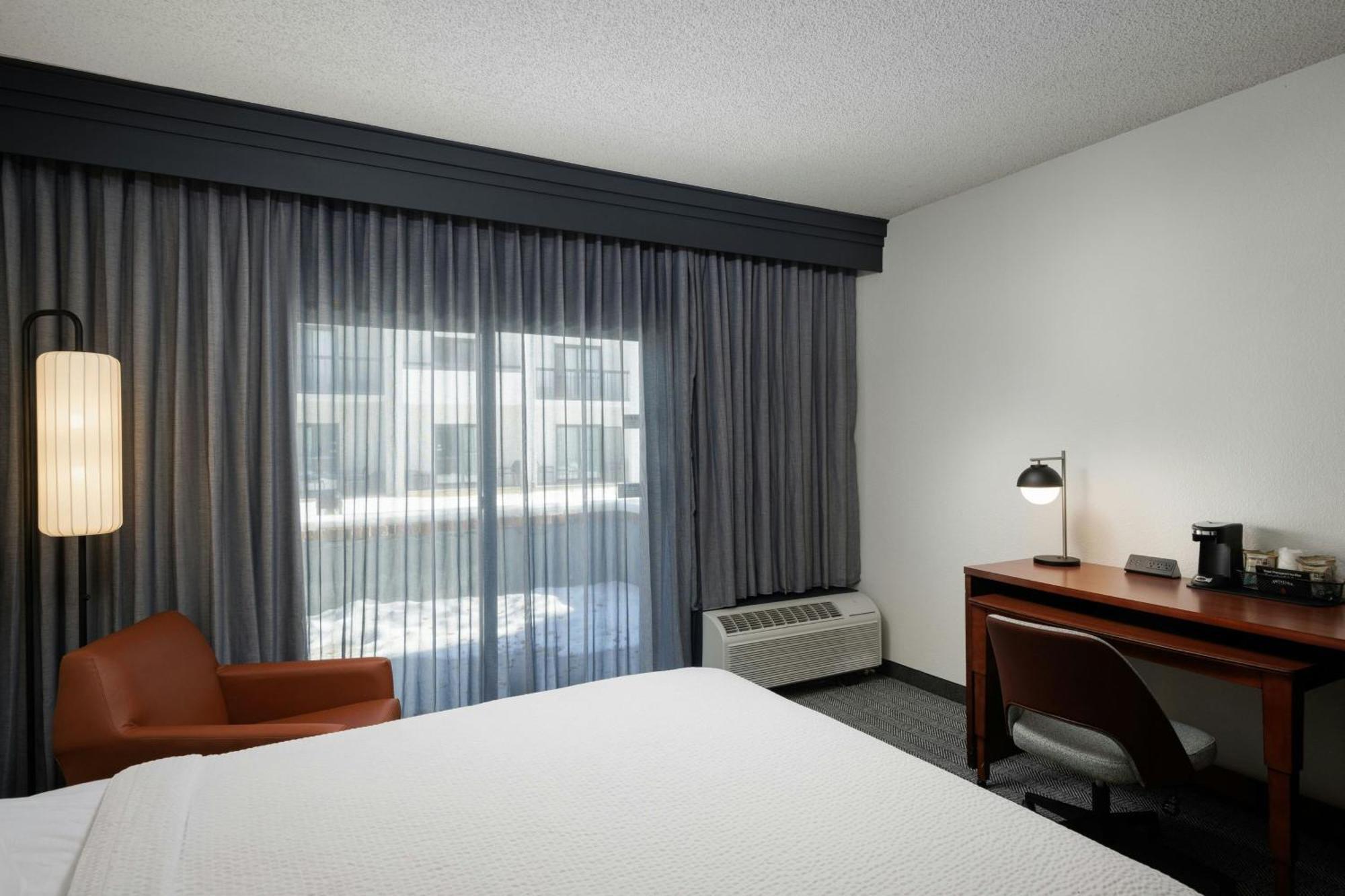 Courtyard By Marriott Denver Central Park Luaran gambar