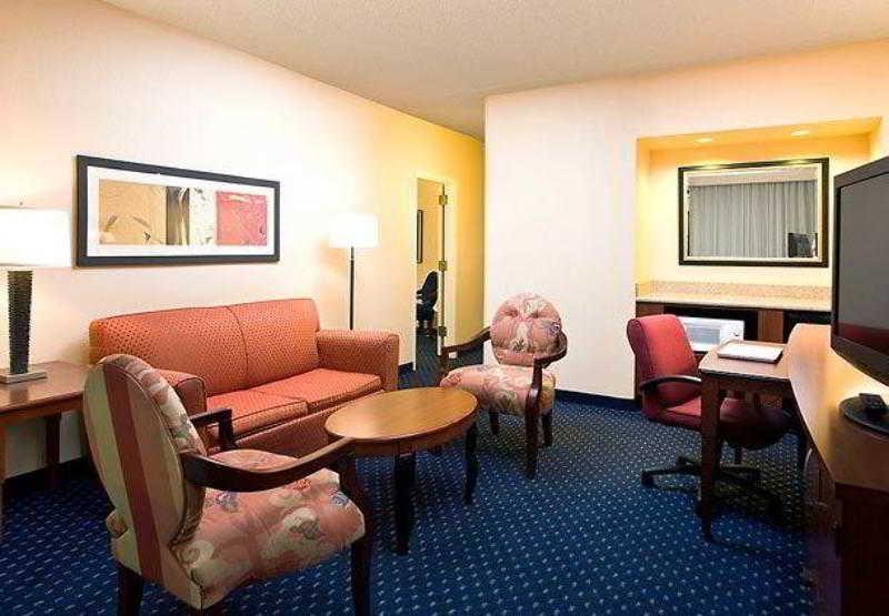 Courtyard By Marriott Denver Central Park Bilik gambar